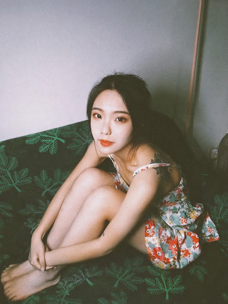 擁有一個(gè)韓國模特女友是一個(gè)什么樣的體驗(yàn)