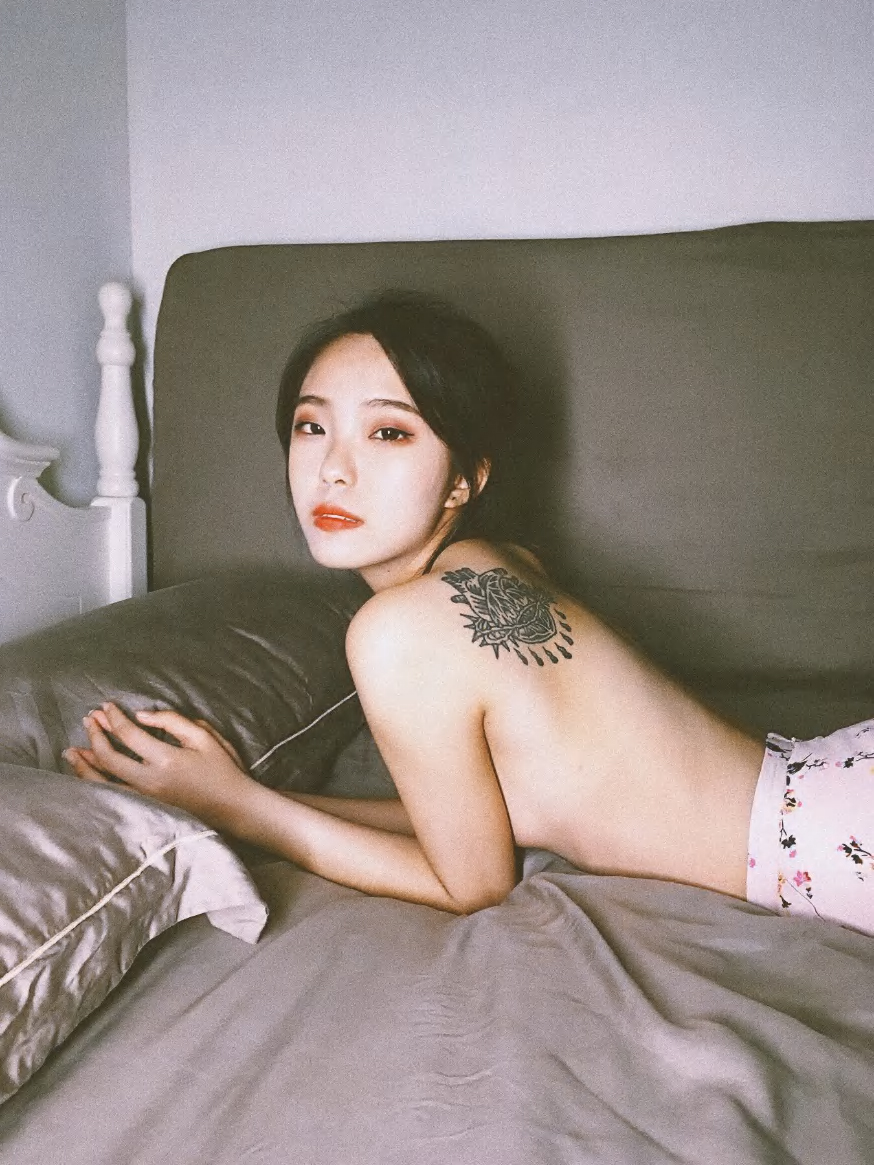 擁有一個(gè)韓國模特女友是一個(gè)什么樣的體驗(yàn)