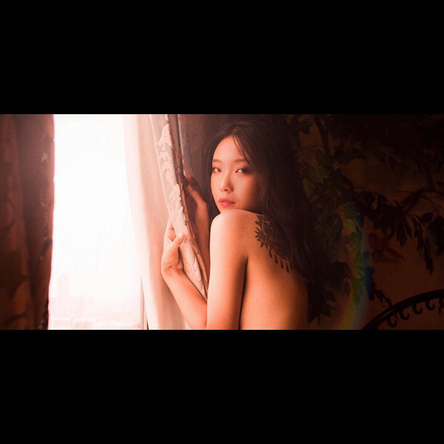 擁有一個(gè)韓國模特女友是一個(gè)什么樣的體驗(yàn)