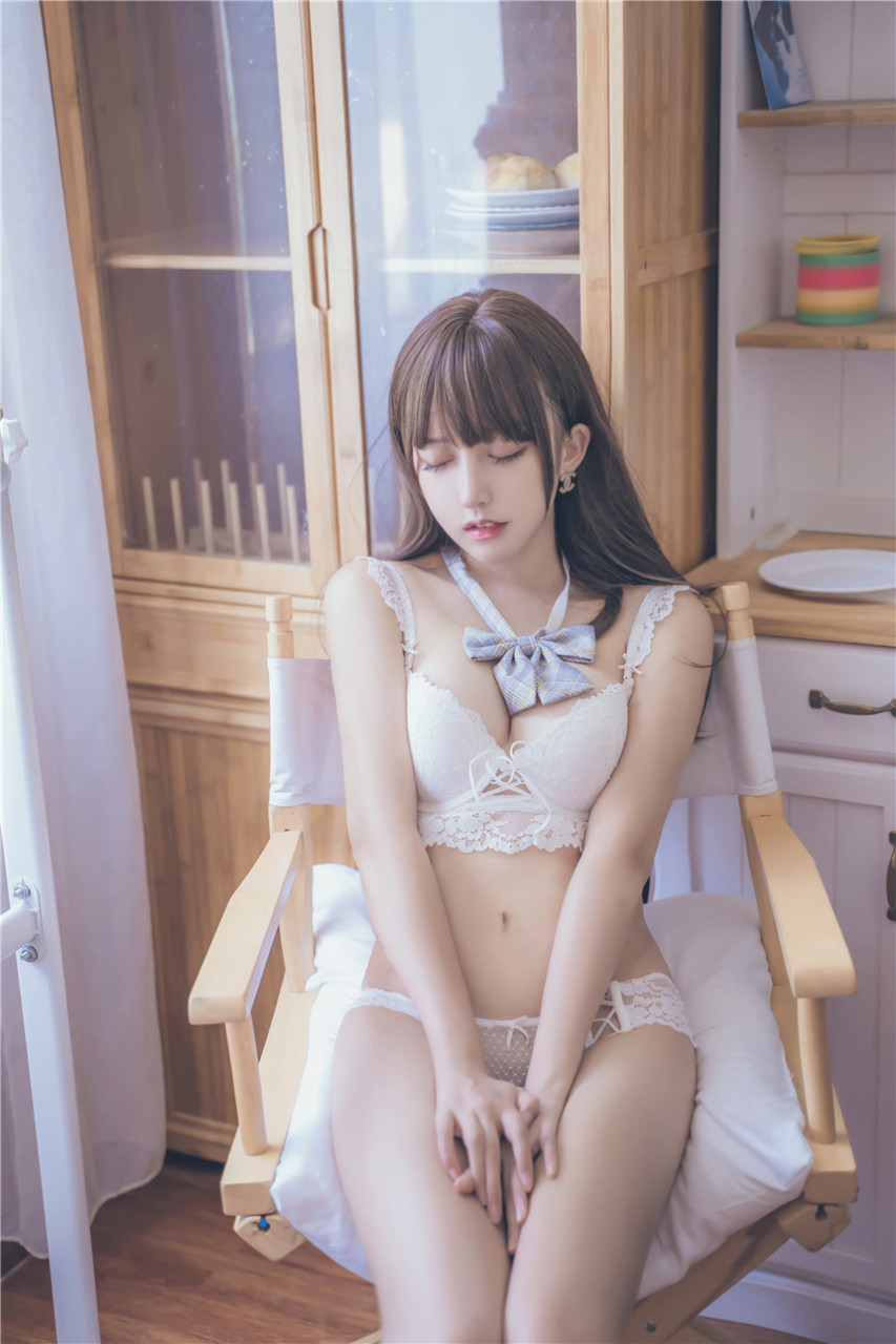 值日班長(zhǎng)JK制服教室露出