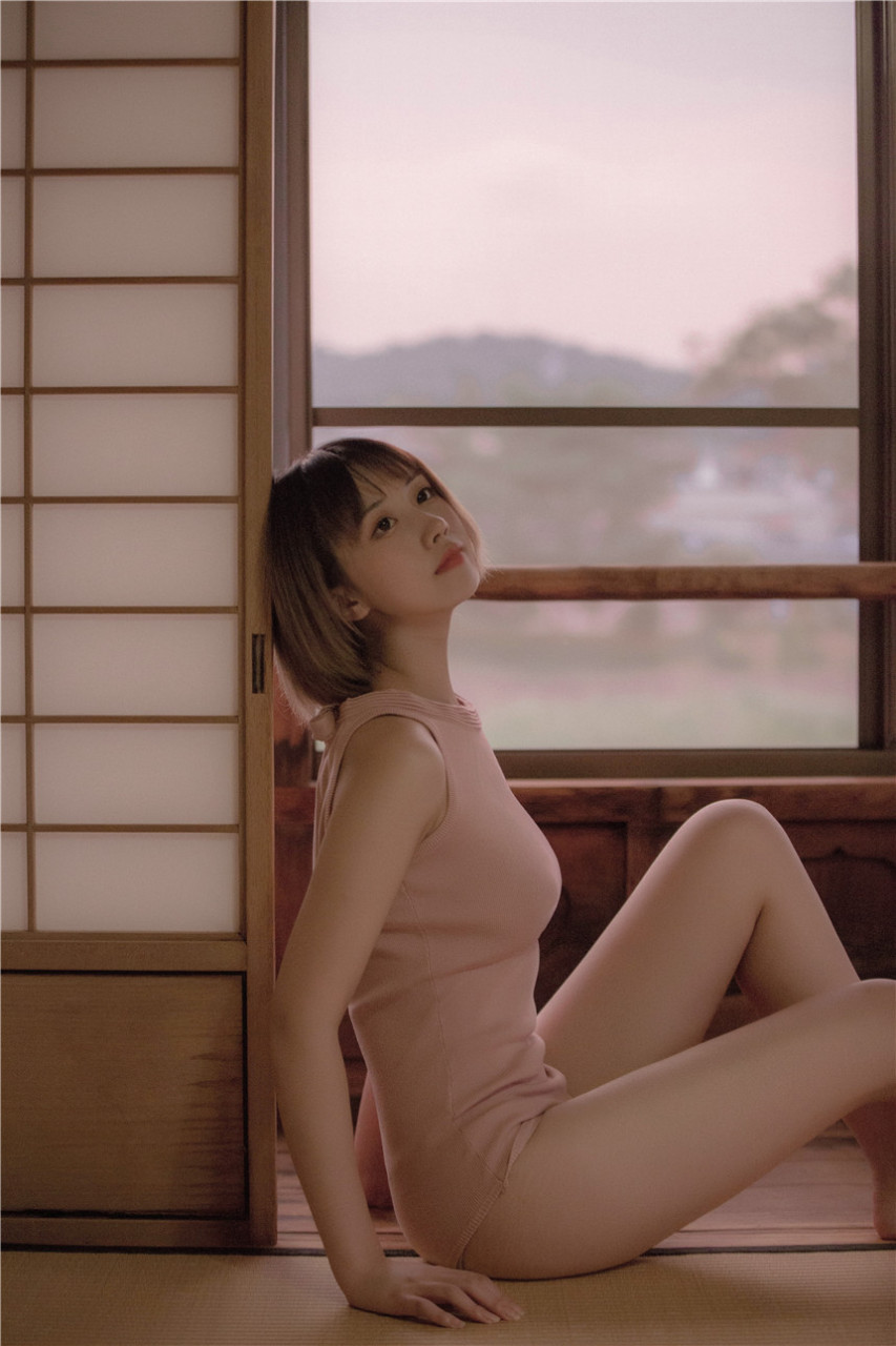 清純少女美麗私房照