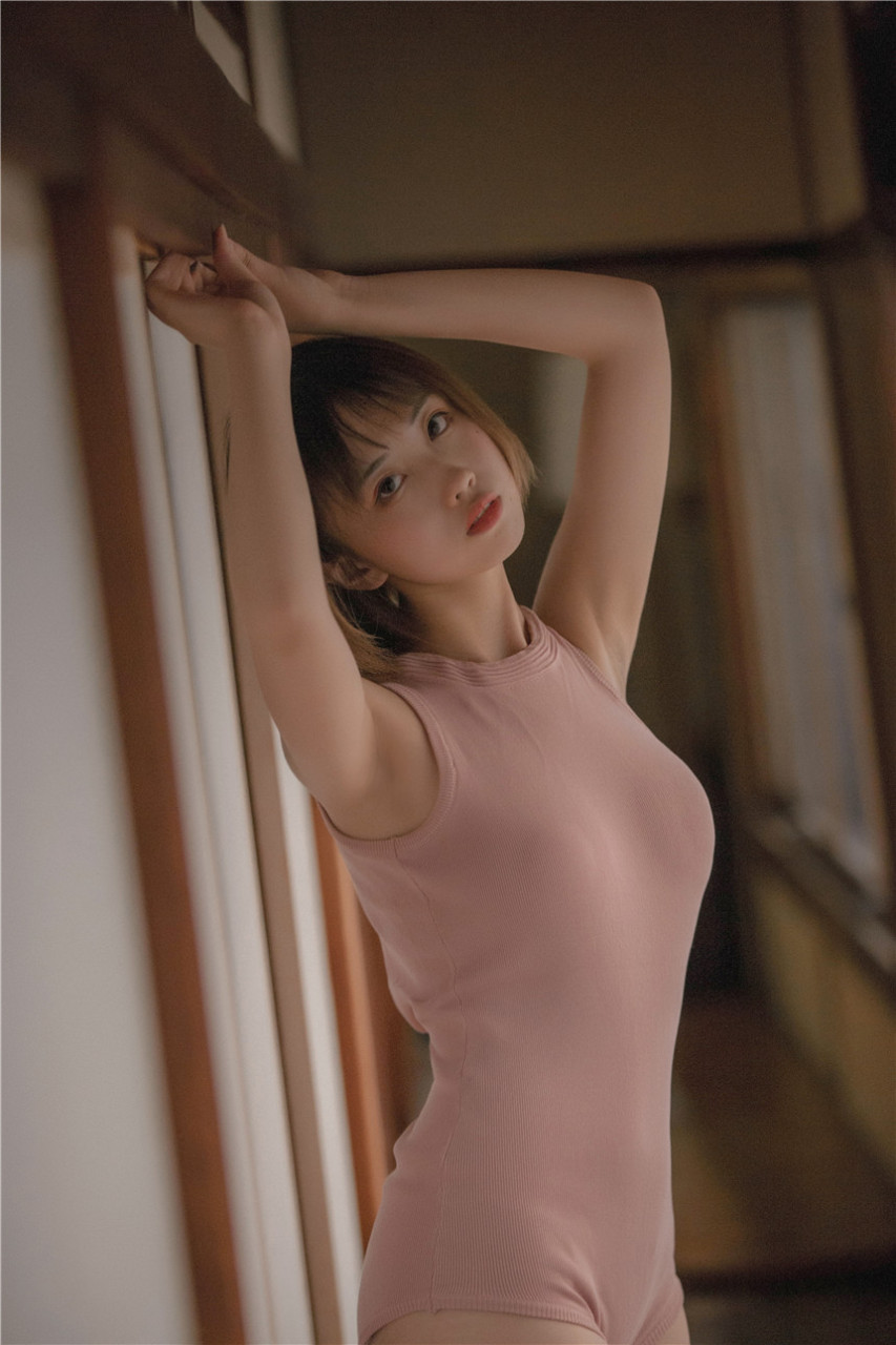 清純少女美麗私房照