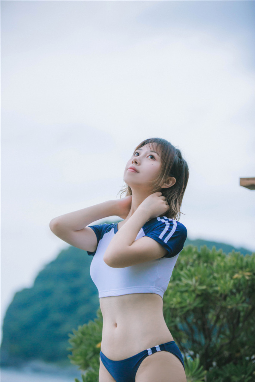 清純少女美麗私房照