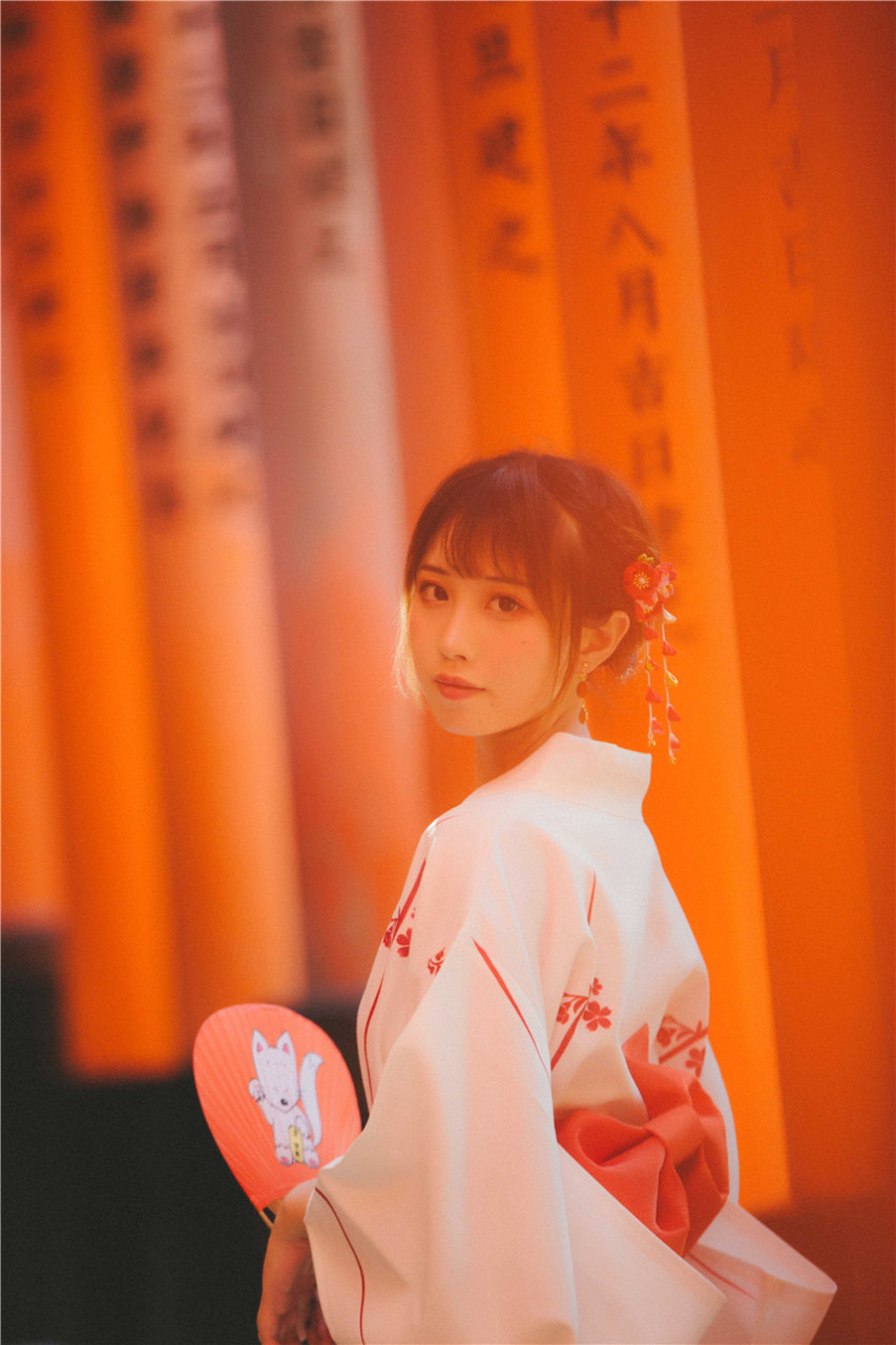 清純少女美麗私房照