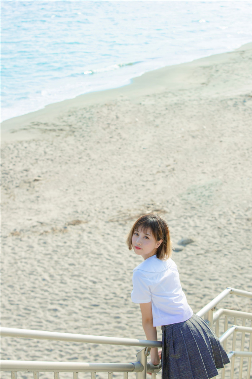 清純少女美麗私房照