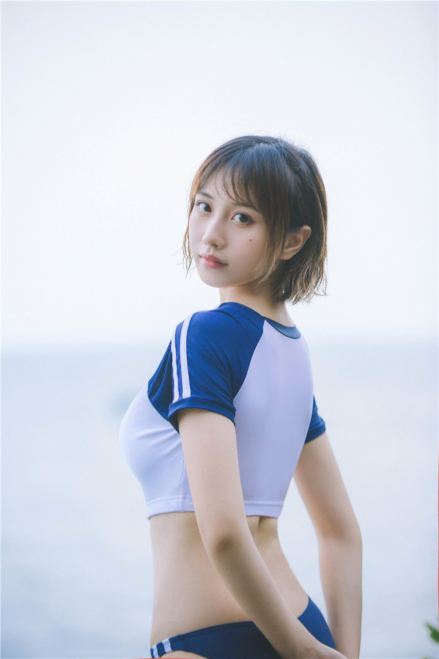 清純少女美麗私房照