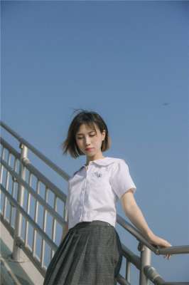 清純少女美麗私房照
