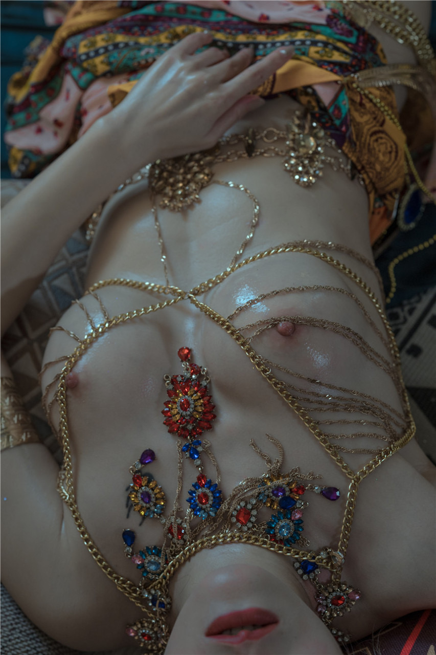 另類少婦激情嫩乳誘惑