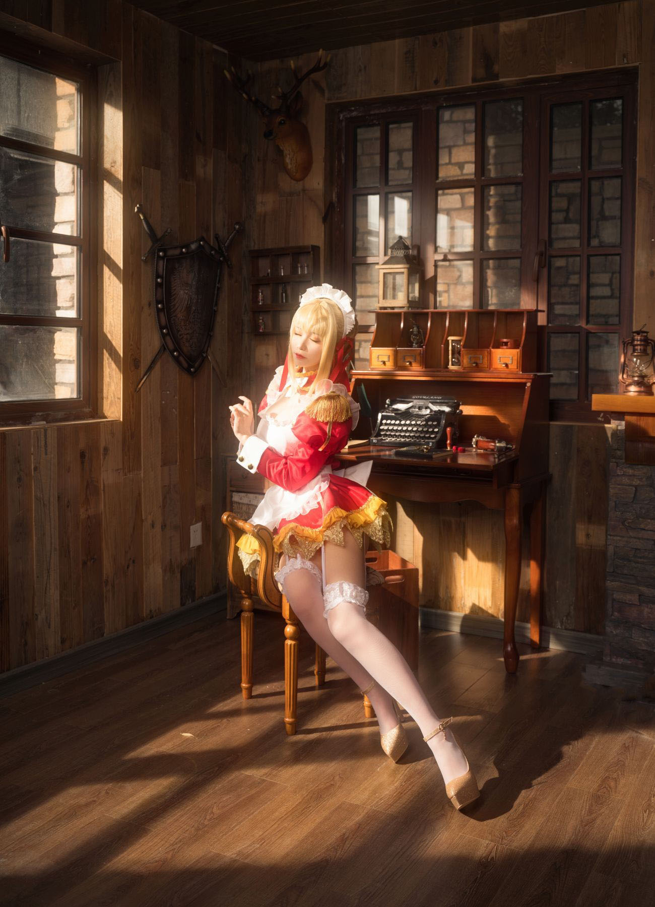 愛老師PhD 尼祿YD女仆
