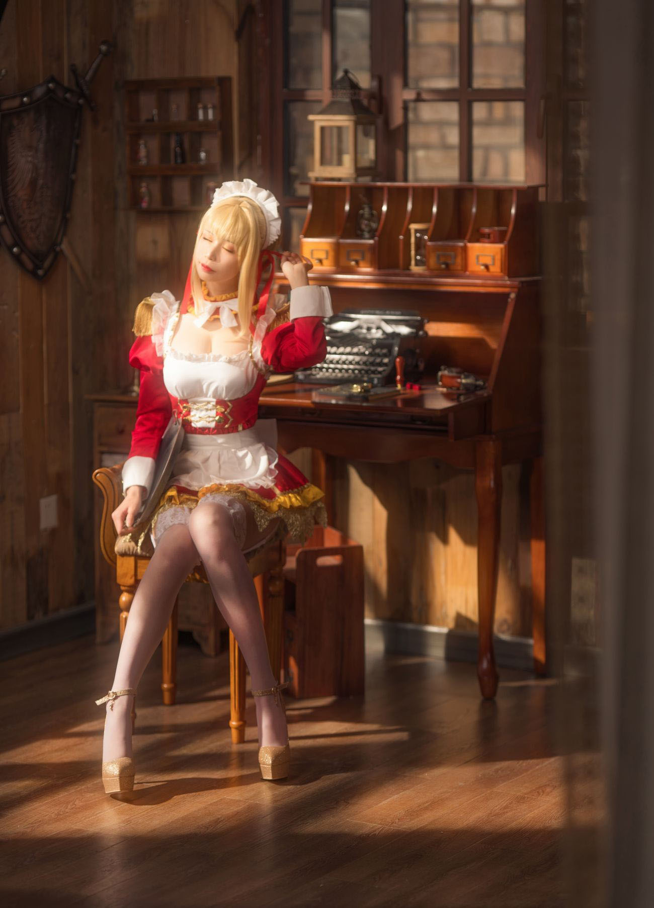 愛老師PhD 尼祿YD女仆