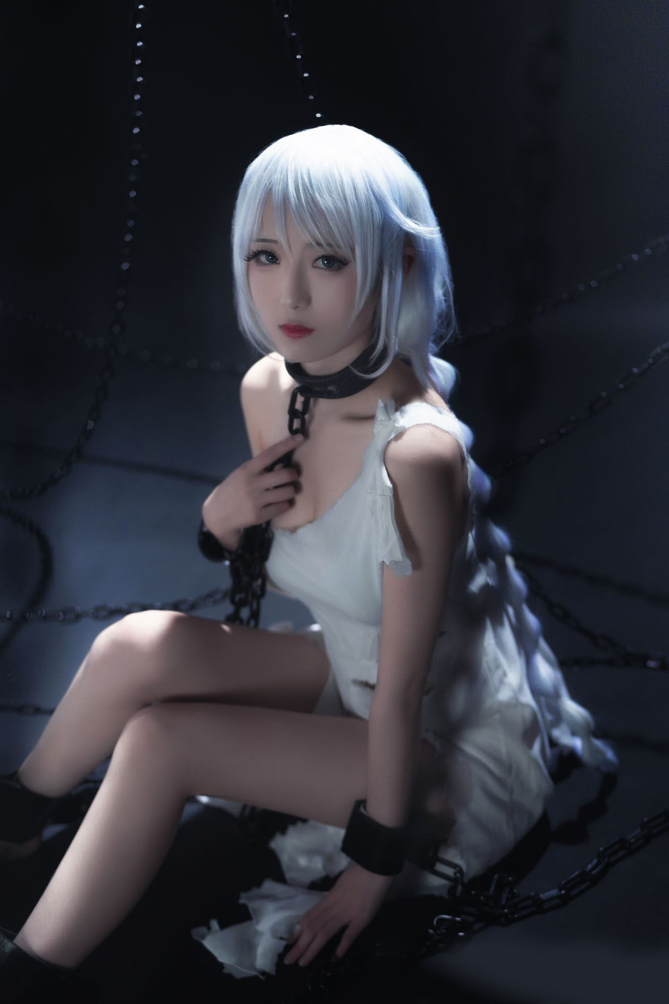 美女戰士與階下囚? 鐵板燒鬼舞w 斯卡蒂