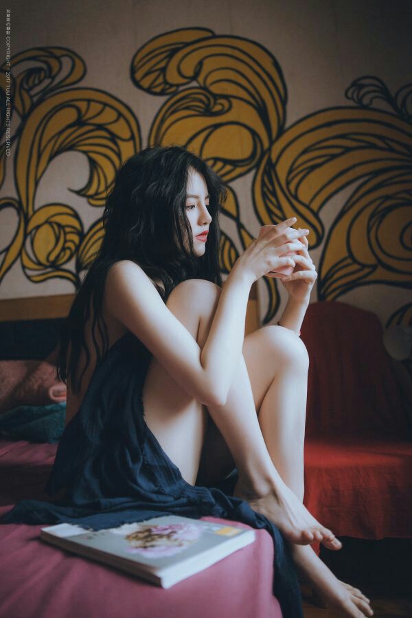 腿控+蘿莉
