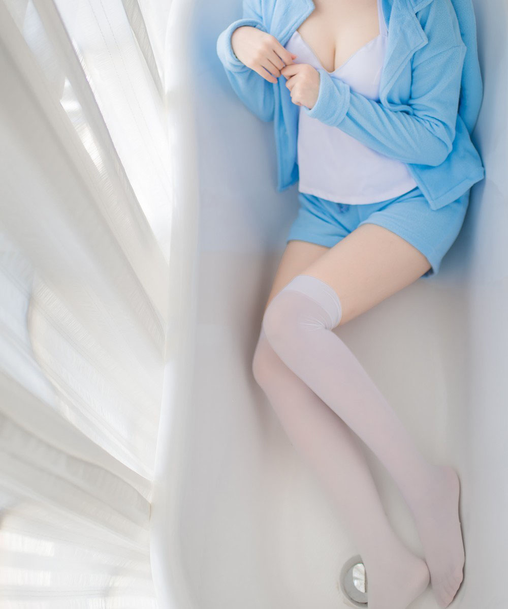 小野妹子w -? 蕾姆 藍色精靈