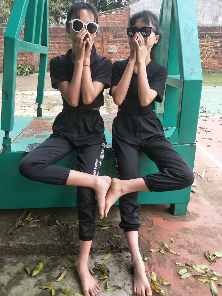 誘人美女的鮮嫩美腳
