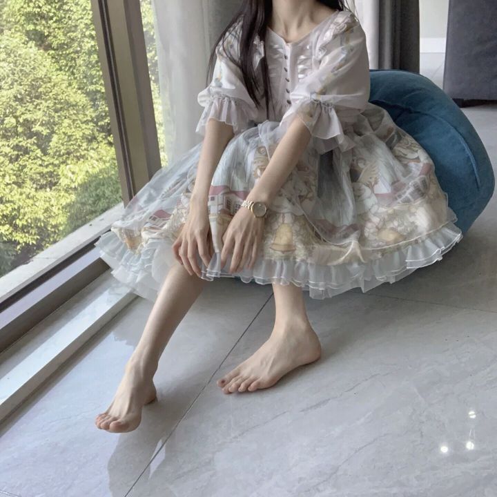 誘人美女的鮮嫩美腳