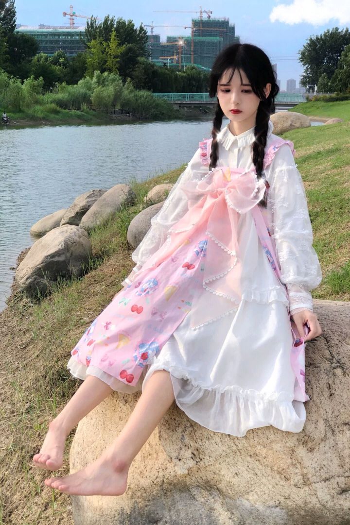 誘人美女的鮮嫩美腳