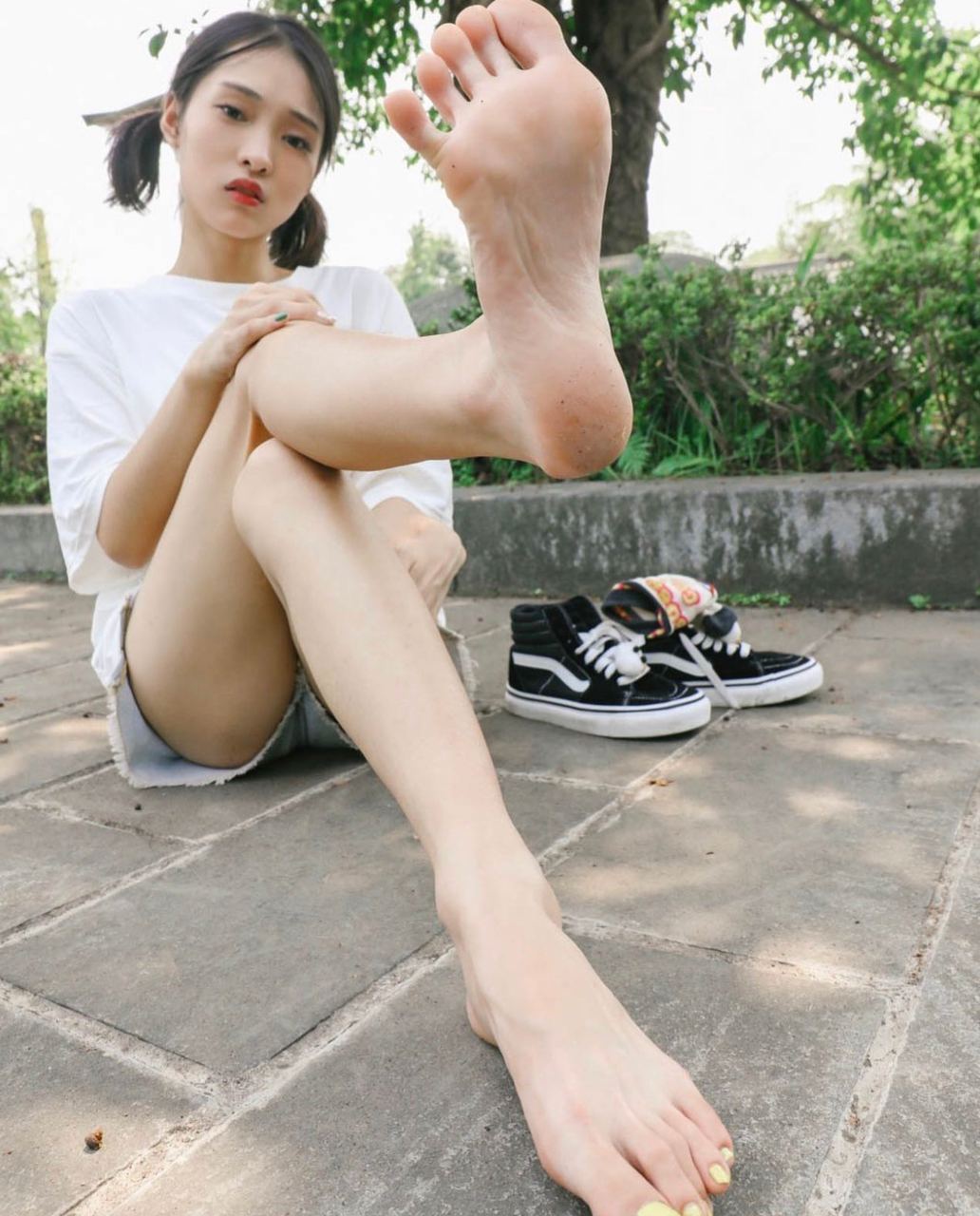 嬌艷欲滴 令人眼饞的美足肉足