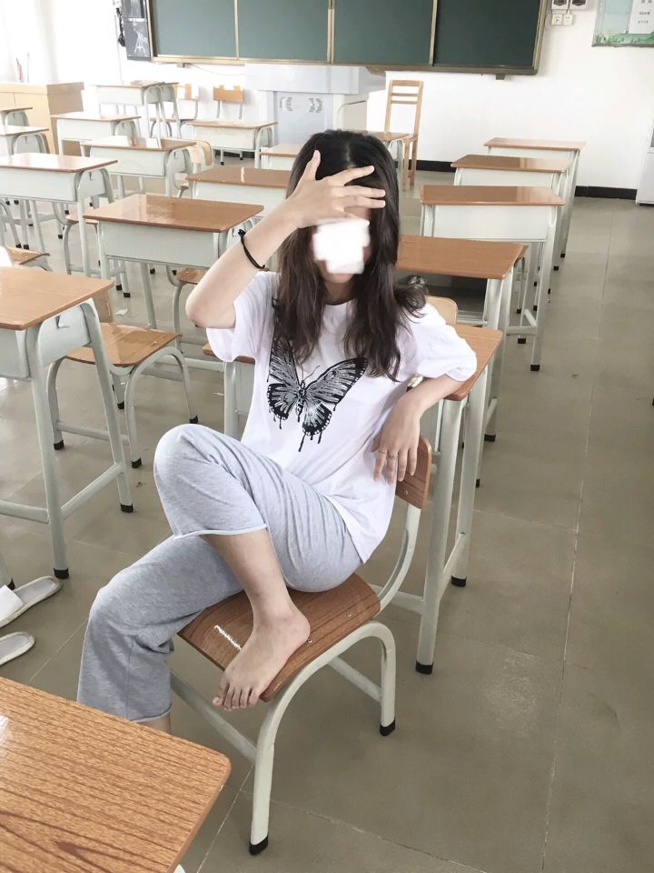 嬌艷欲滴 令人眼饞的美足肉足