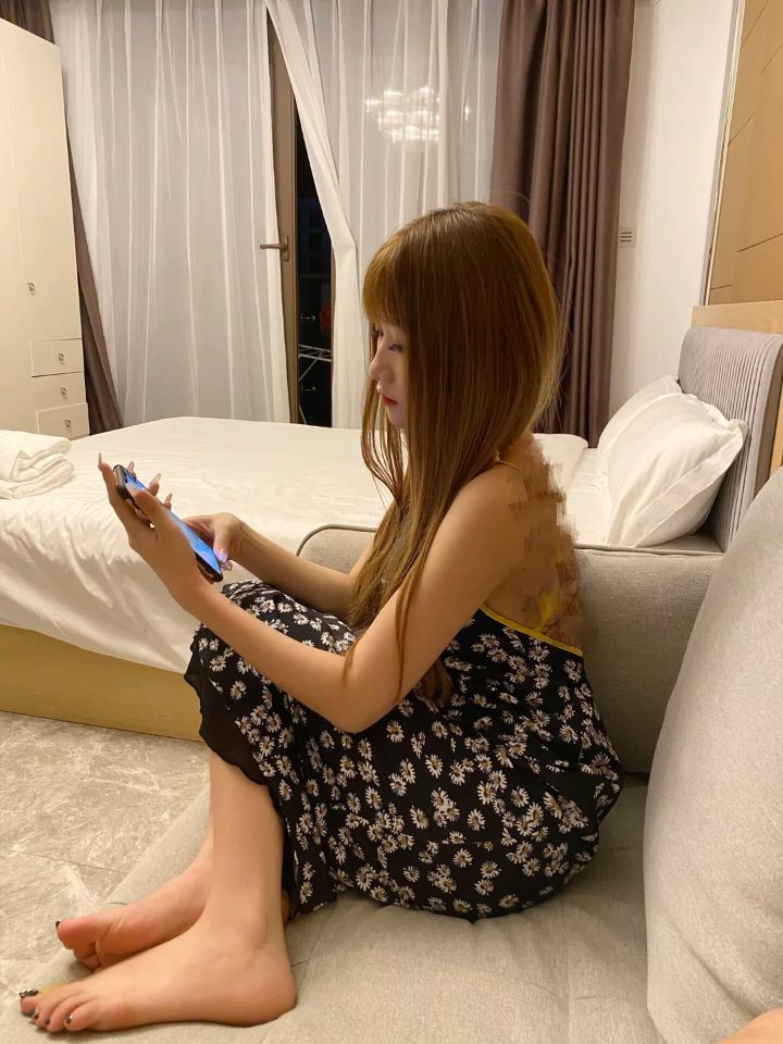 嬌艷欲滴 令人眼饞的美足肉足
