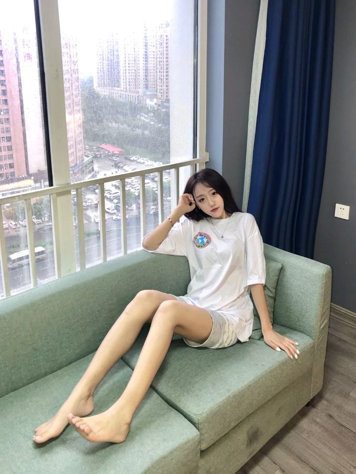 嬌艷欲滴 令人眼饞的美足肉足