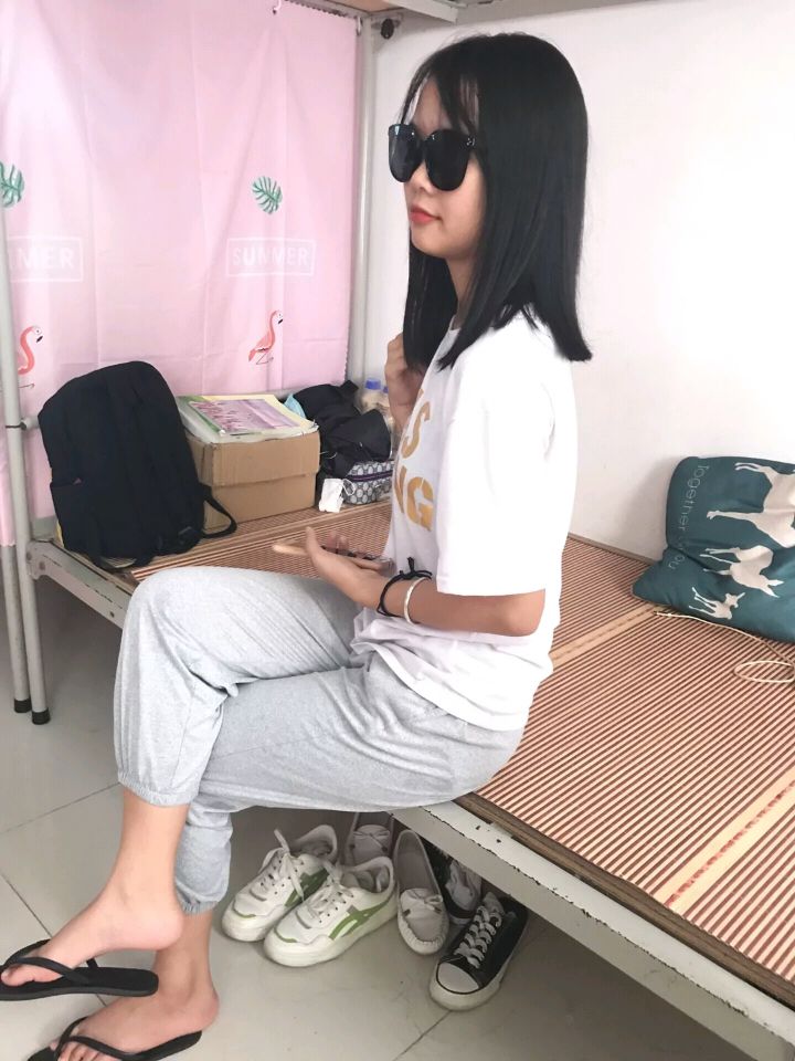 嬌艷欲滴 令人眼饞的美足肉足