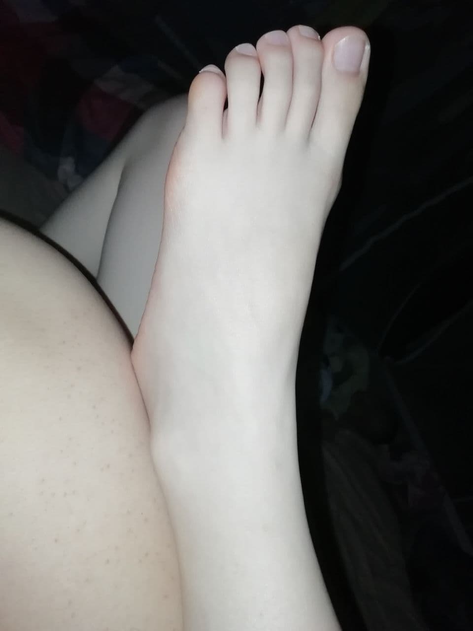 這么好看的美人美腳 真是讓人垂涎三尺