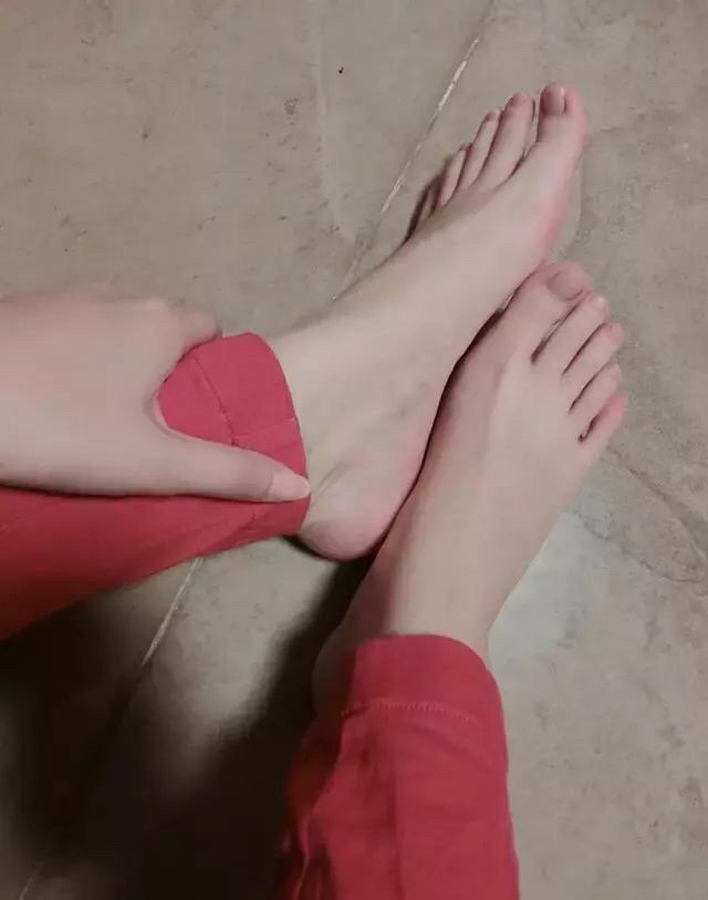鮮嫩的美足美腳大全 真想撲上去都啃一遍 第二期