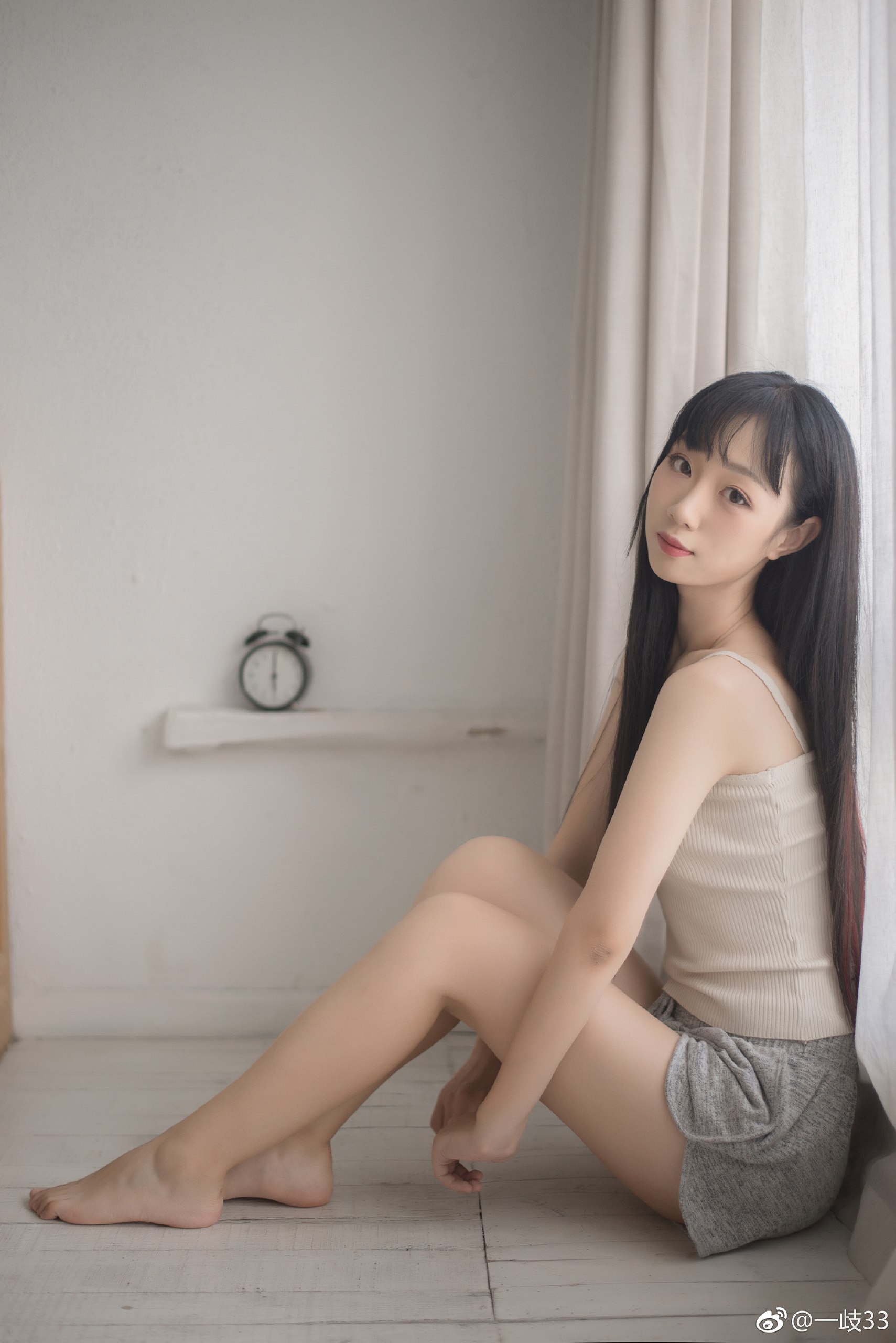 美腳玉足惹人憐 口含把玩欲還休 第二期