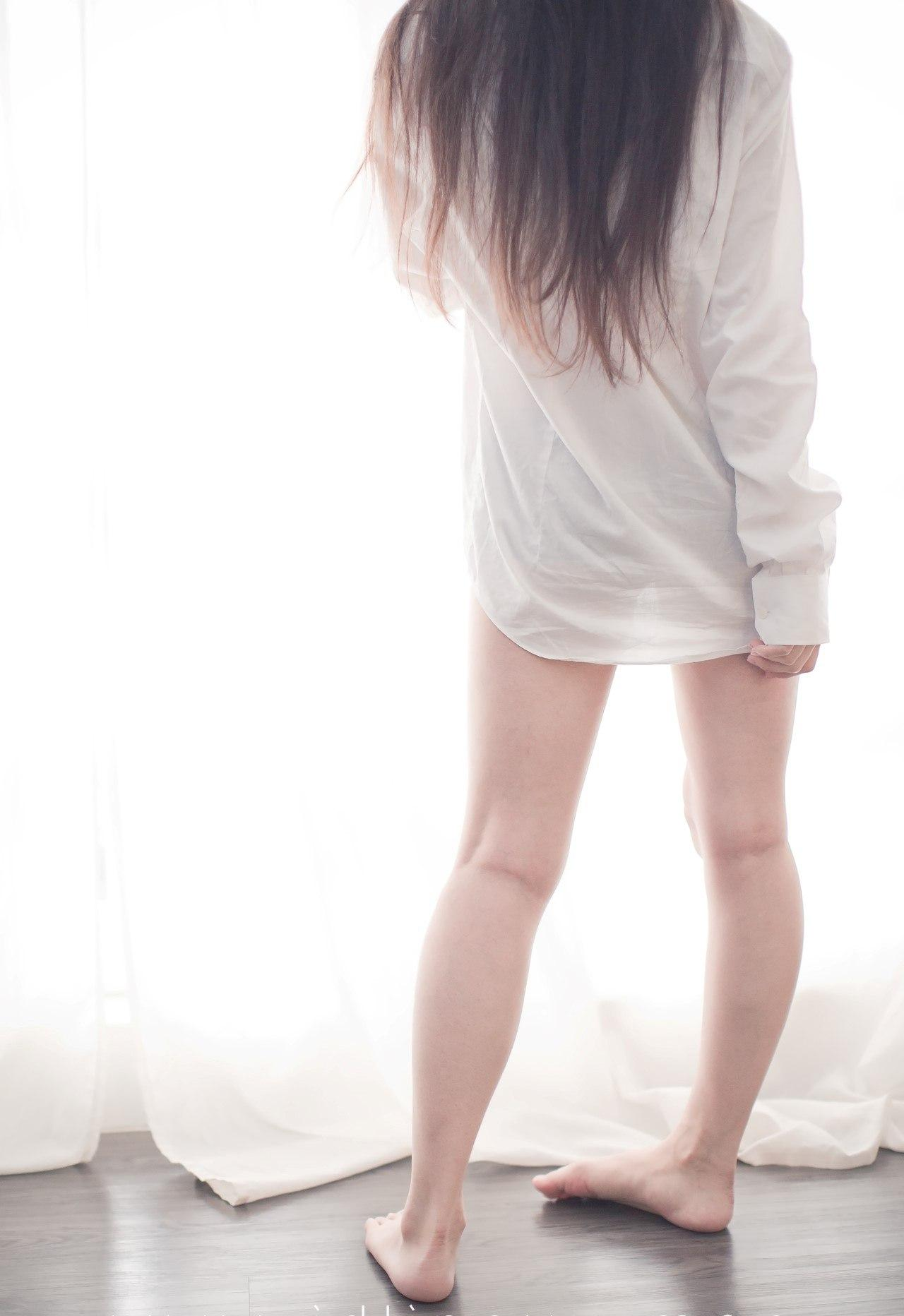 美腳玉足惹人憐 口含把玩欲還休 第二期