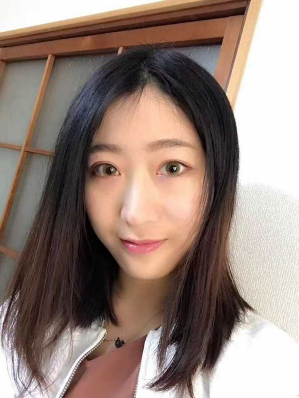 良家妹子發(fā)騷自拍