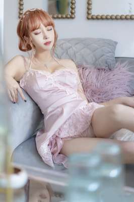 睡衣公主米線線酥胸美臀