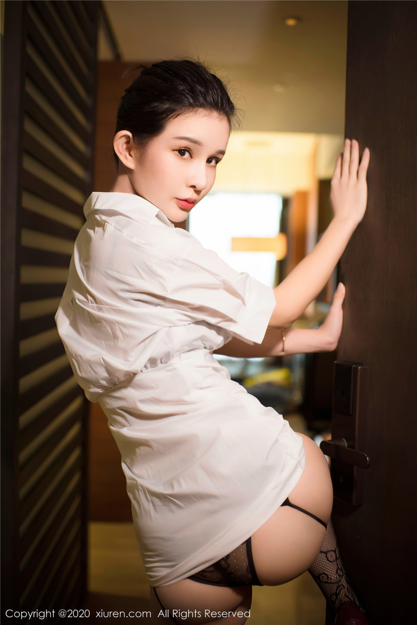 御姐氣質(zhì)姿態(tài)嫵媚