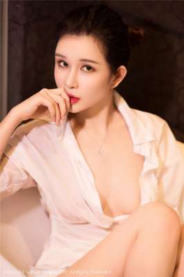 御姐氣質姿態嫵媚