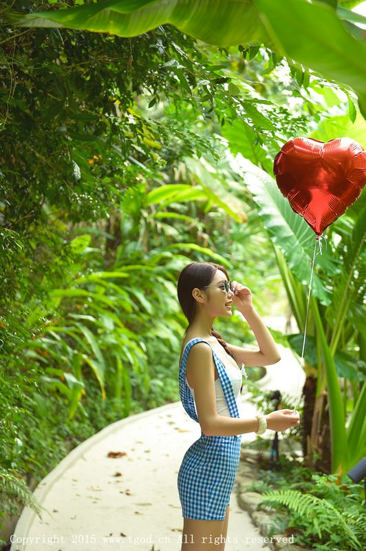 徐妍馨MandyTGOD推女神高清寫真圖普吉島旅拍第三刊~