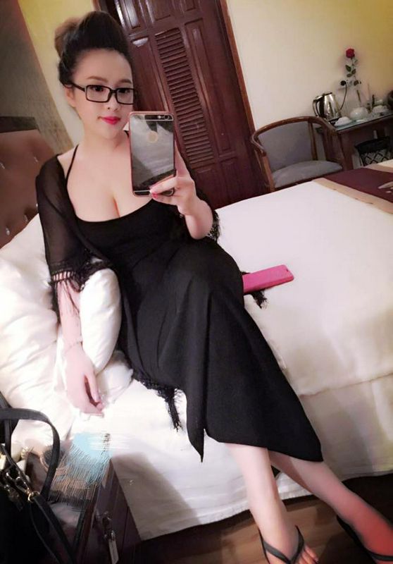 CaoGiang這沉甸甸的胸部根部不用擠