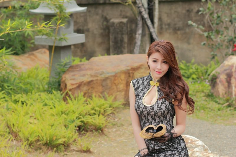 Model寫真系列長腿美模鄔育锜旗袍古典風高跟美腿