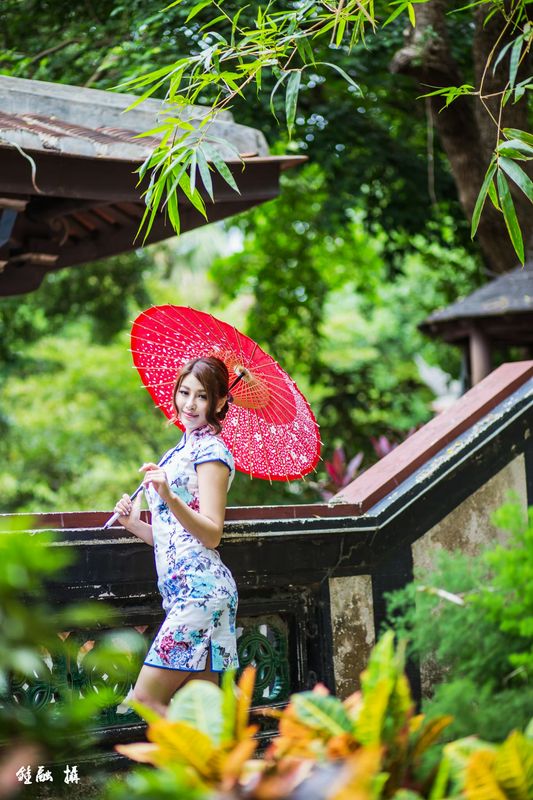 Model寫真系列長腿美模鄔育锜旗袍古典風高跟美腿