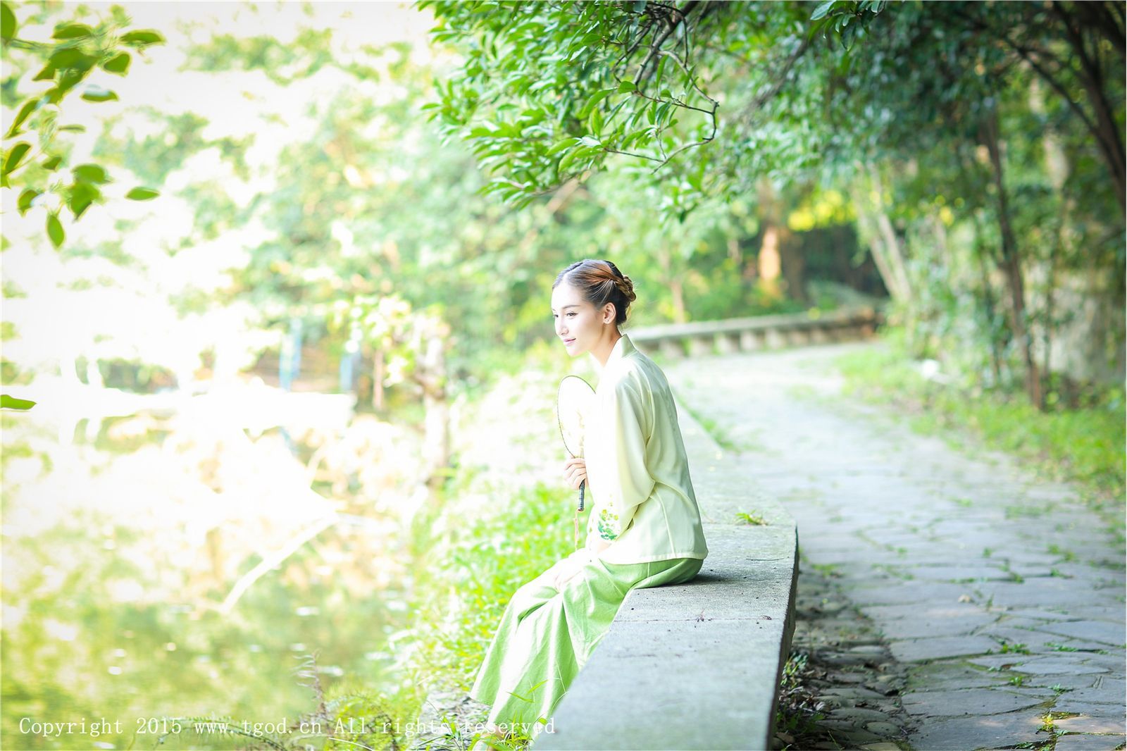 清新漢服之艾希女神