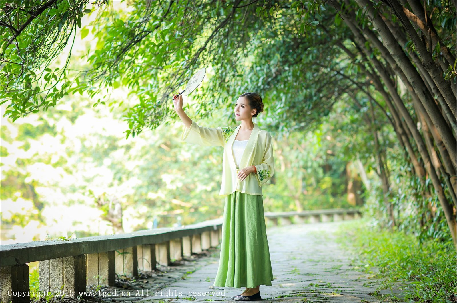 清新漢服之艾希女神