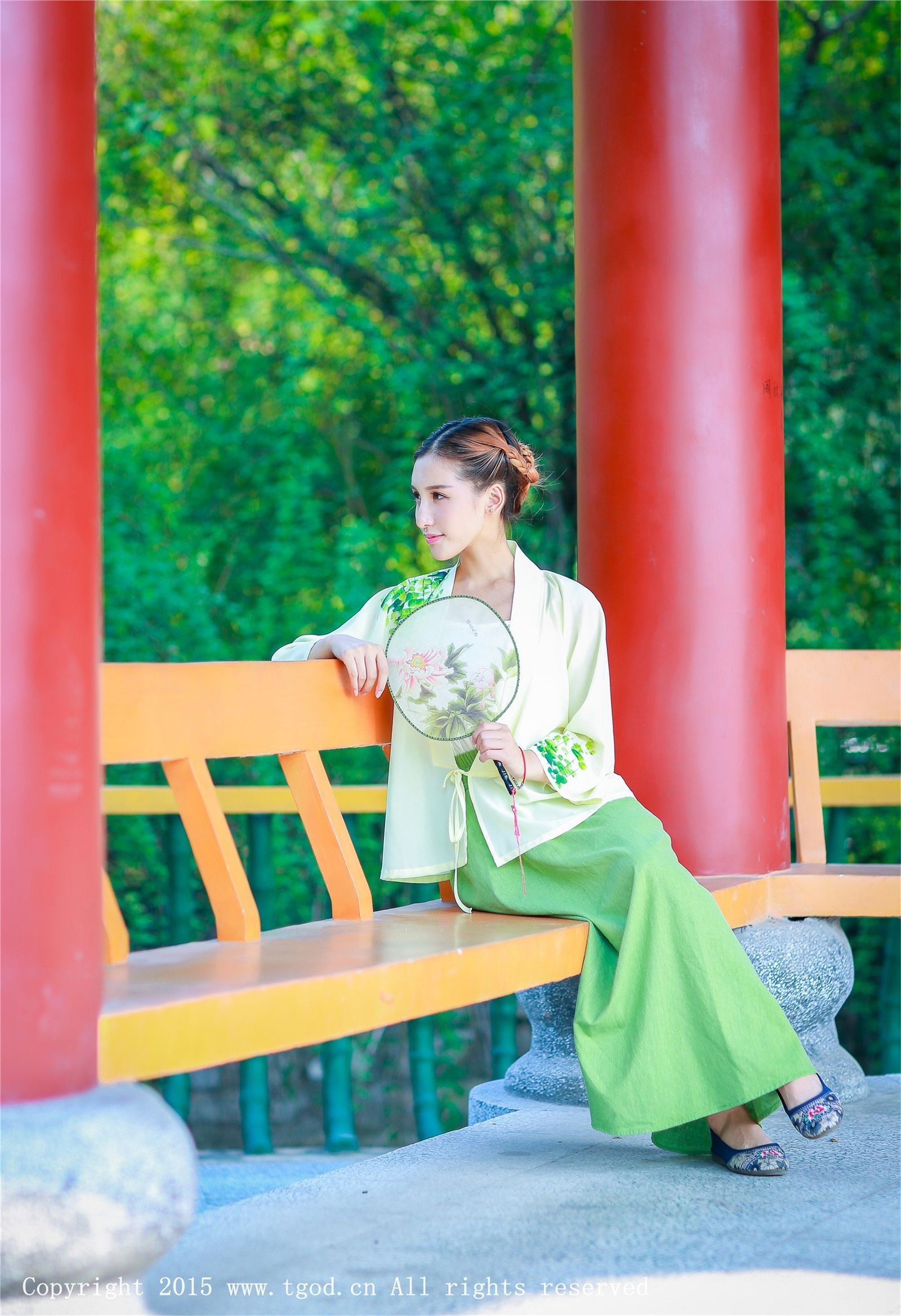 清新漢服之艾希女神