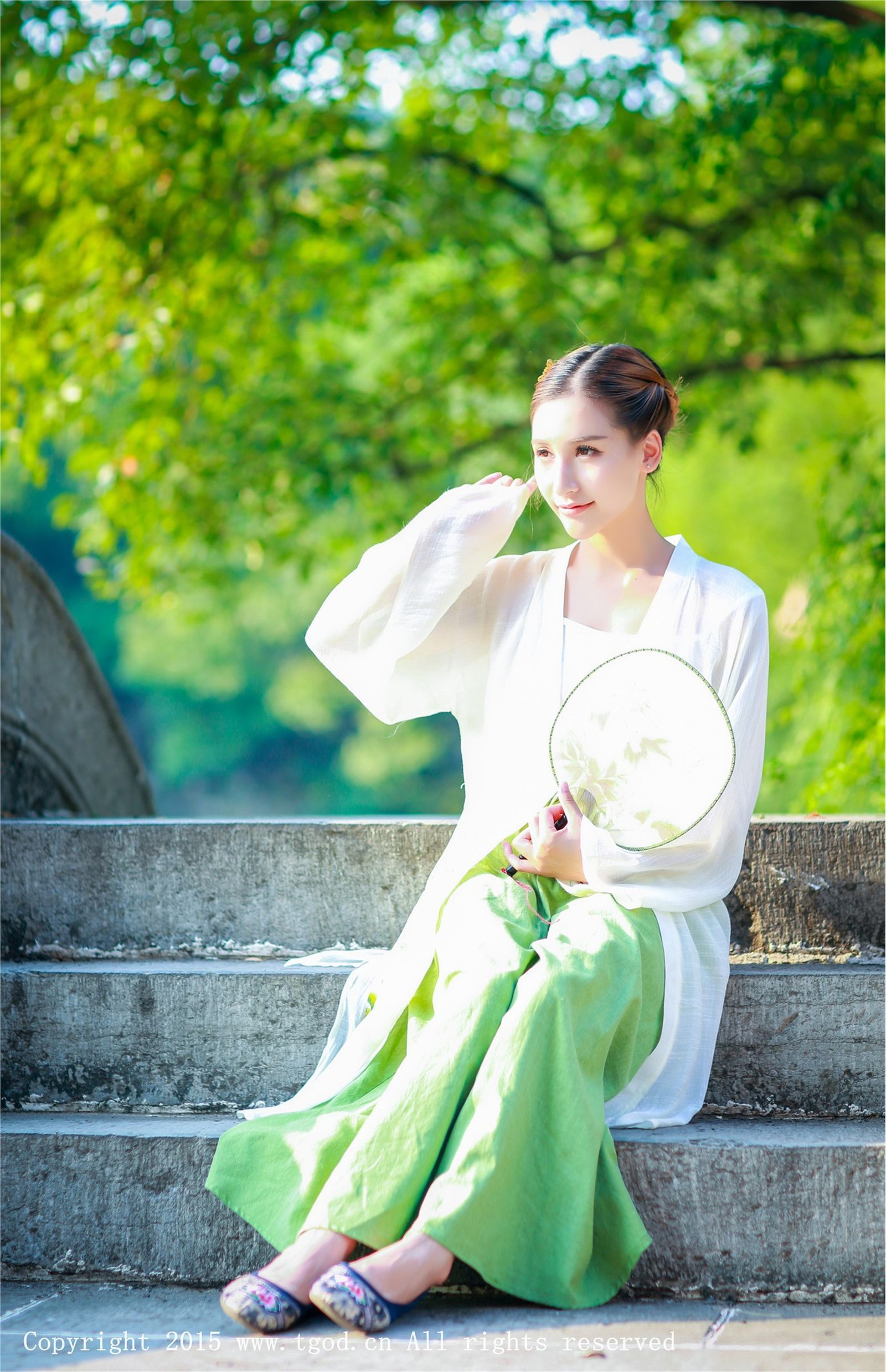 清新漢服之艾希女神