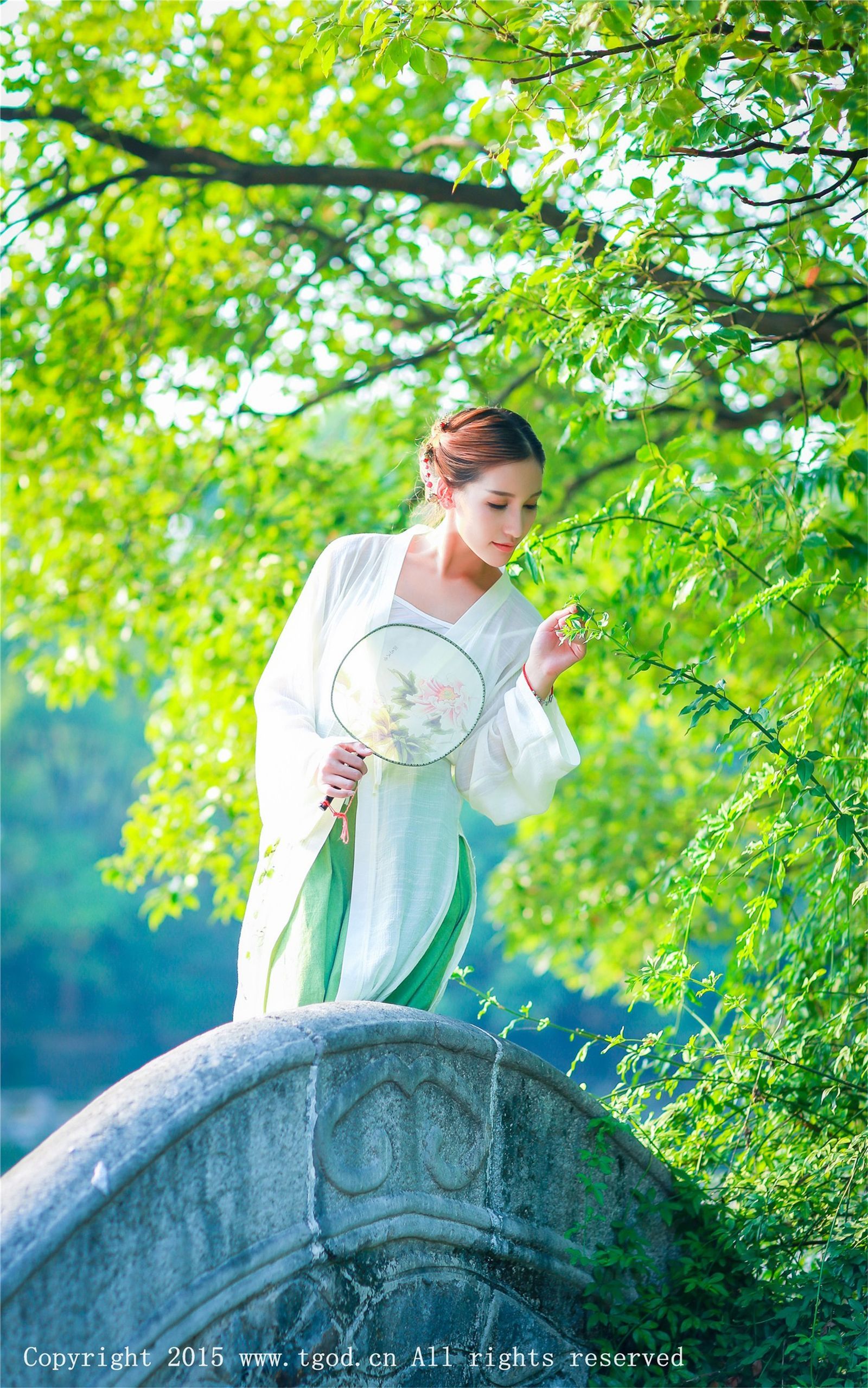 清新漢服之艾希女神