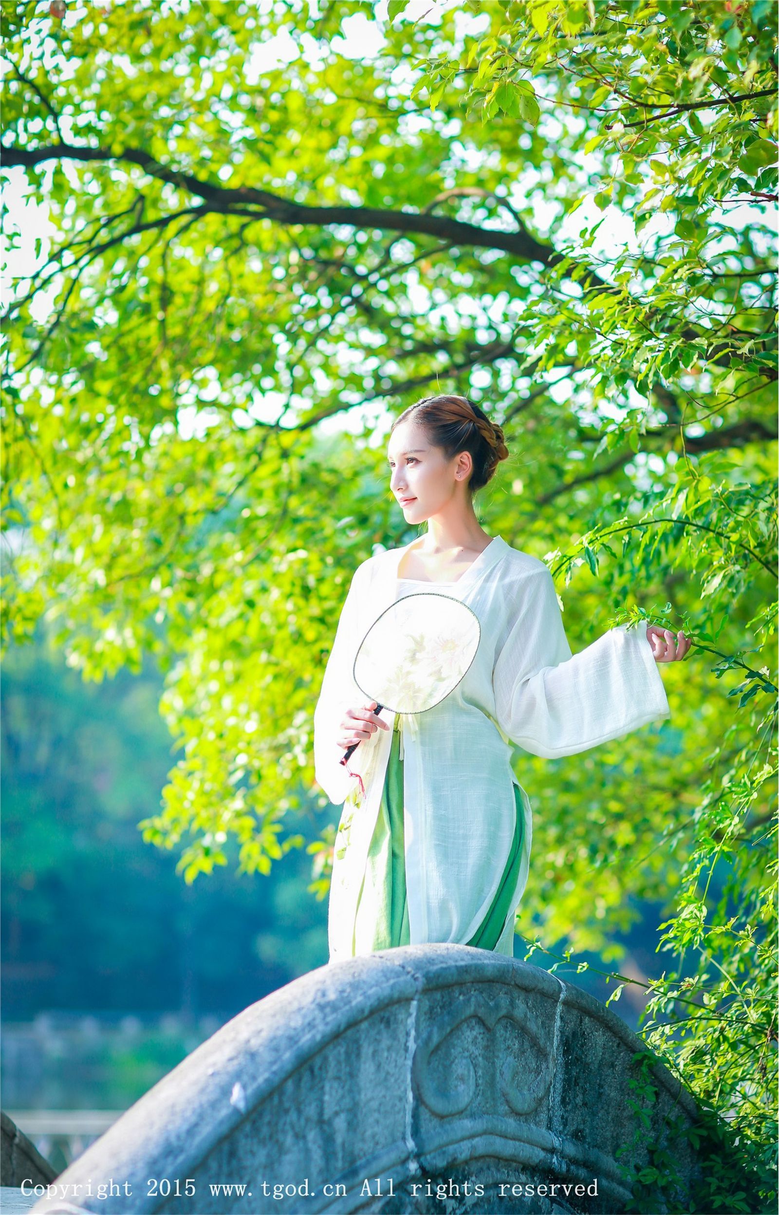 清新漢服之艾希女神