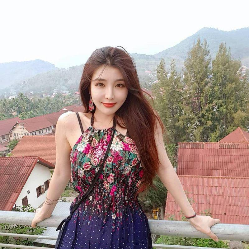 韓國正妹樸賢書BJ女主播的泰國行又性感又清涼