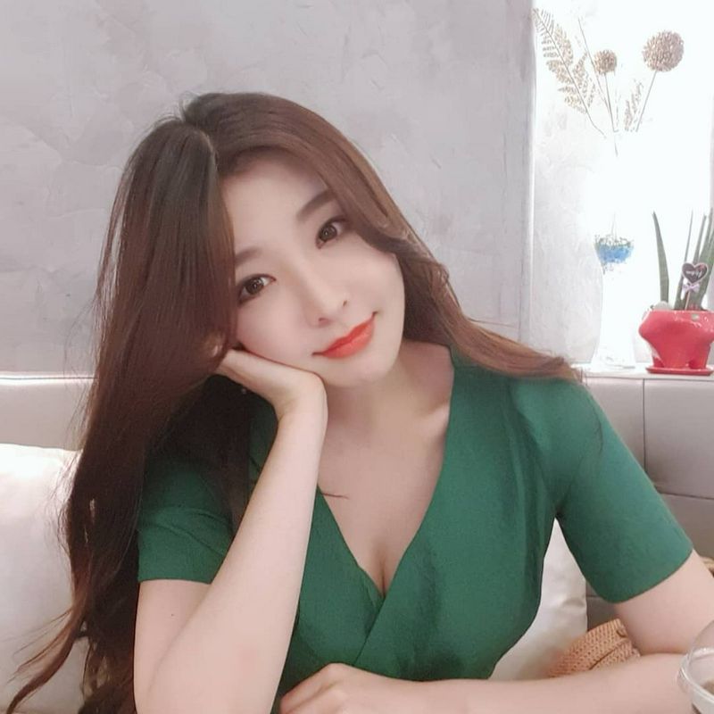 韓國正妹樸賢書BJ女主播的泰國行又性感又清涼