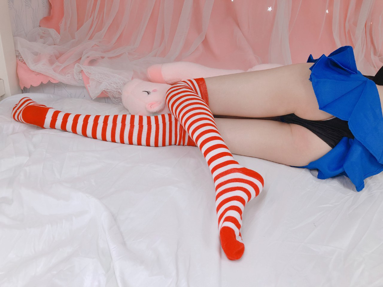 奶和屄都不錯的妹紙奈子