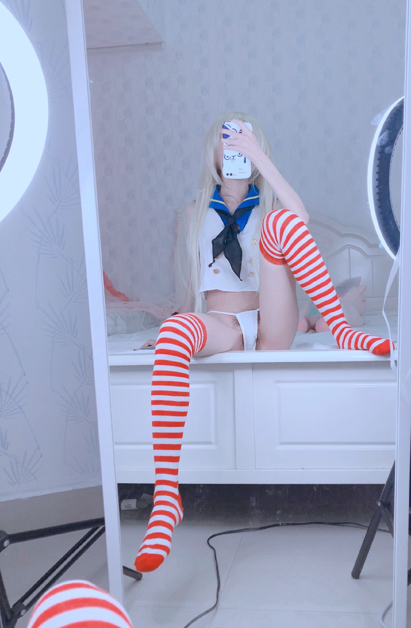 奶和屄都不錯的妹紙奈子