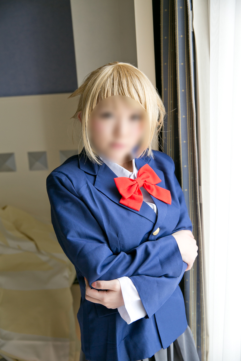 老色批們的最愛，無非就是：幼齒蘿莉粉咪咪，吹簫內射嫩屄屄