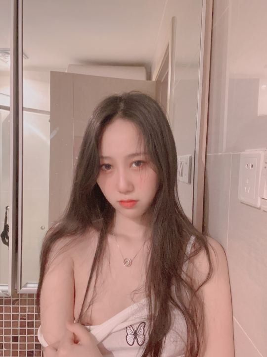 露臉美女 今日更新第二期