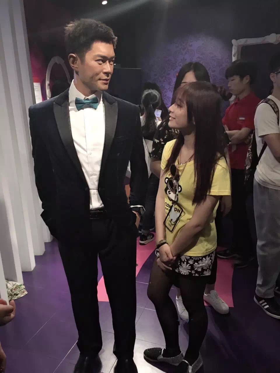 反差美女圖片（今日更新）